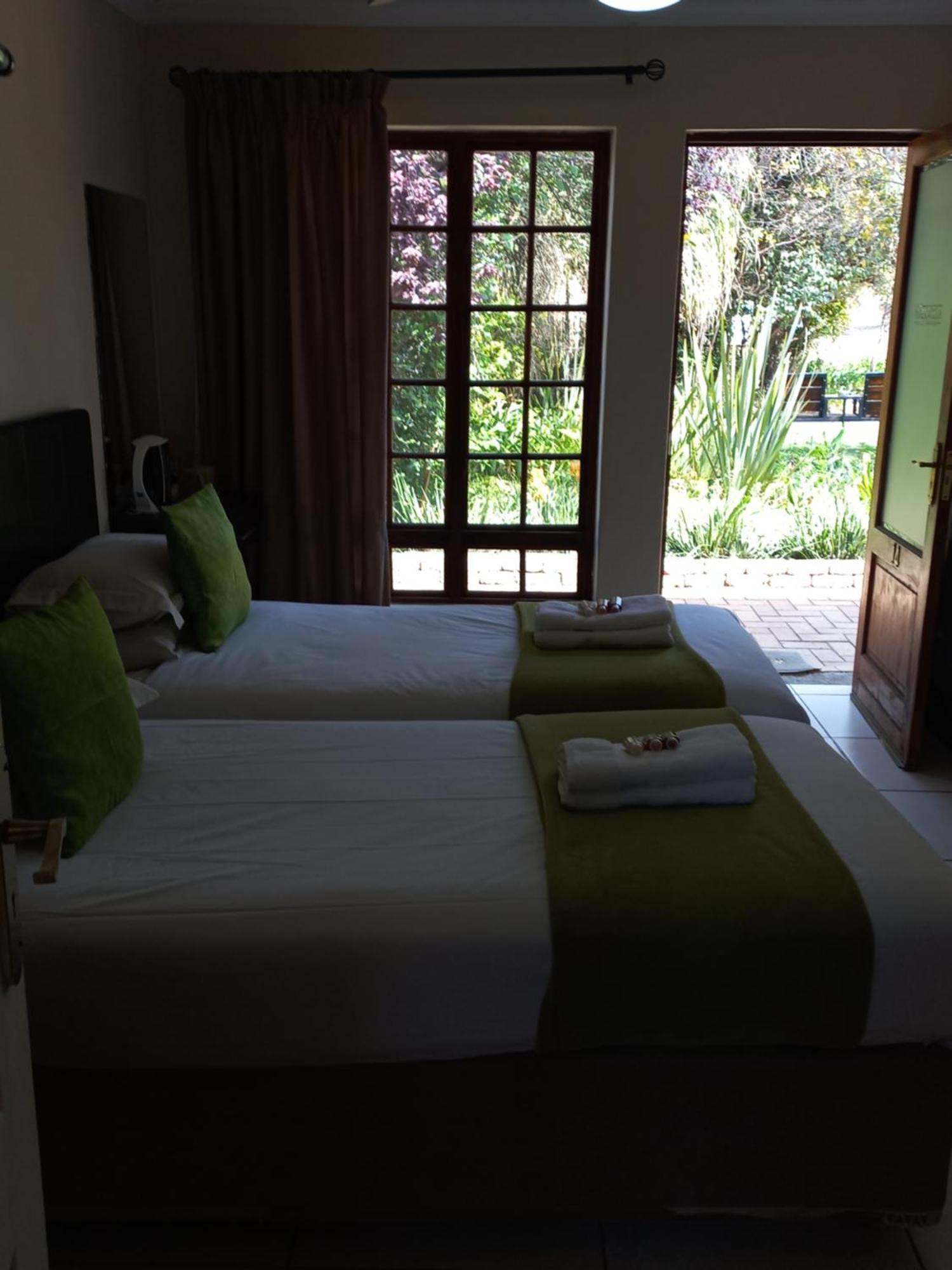 קמפטון פארק Or Tambo Guest House מראה חיצוני תמונה