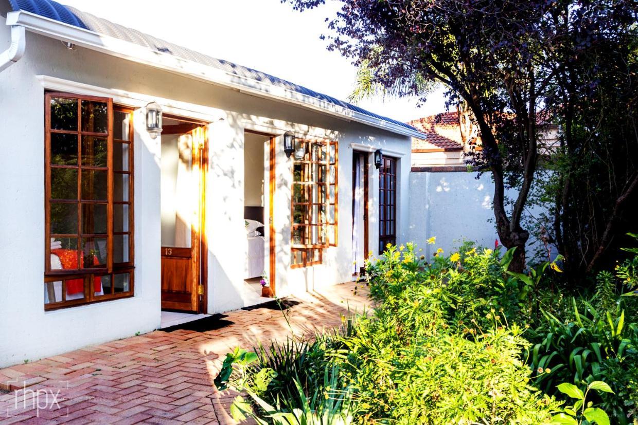 קמפטון פארק Or Tambo Guest House מראה חיצוני תמונה