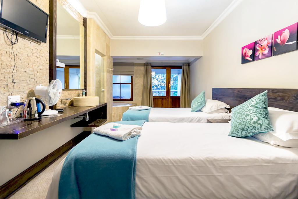 קמפטון פארק Or Tambo Guest House מראה חיצוני תמונה