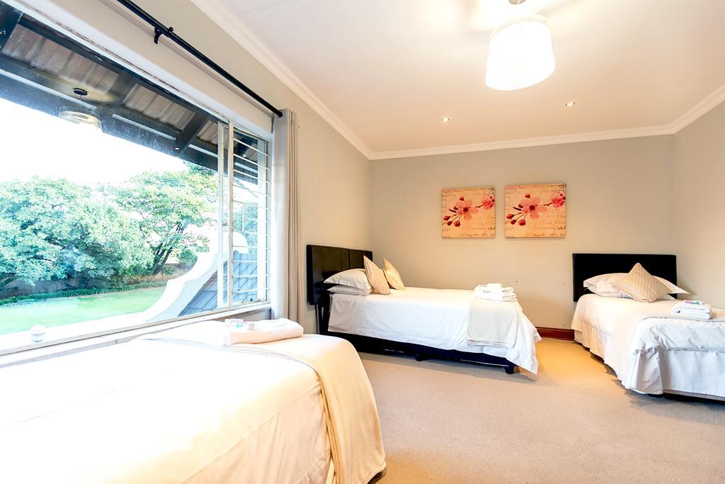 קמפטון פארק Or Tambo Guest House מראה חיצוני תמונה