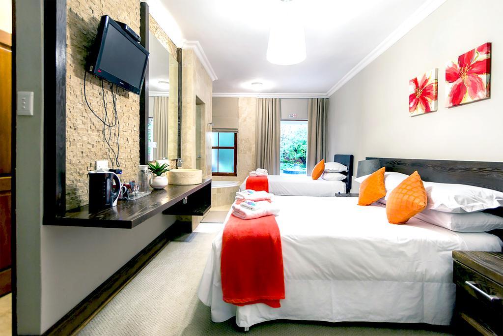 קמפטון פארק Or Tambo Guest House מראה חיצוני תמונה